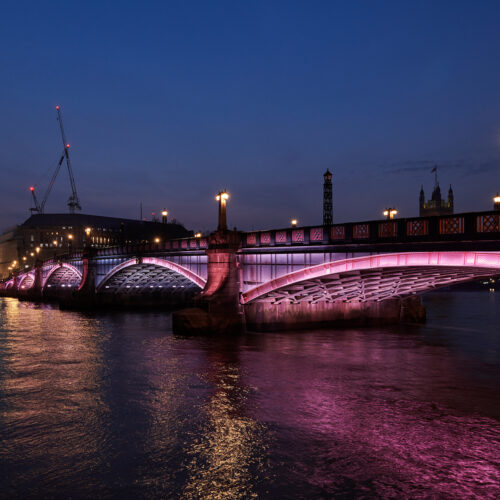 Collaboration with VocalEyes: audio descriptions for the Illuminated River bridges